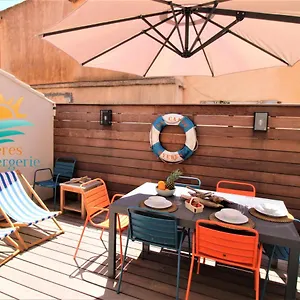  Appartement Hyères-plage -t2 Neuf Rdj/clim- La Capte France