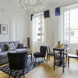  Appartement Charming Studio In Typical - - Welkeys France